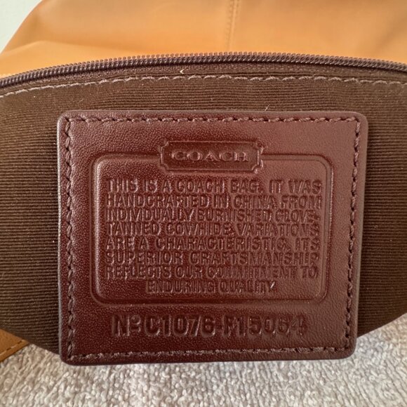 Coach Camel Leather Convertible Hobo bag F15064 - Picture 3 of 16